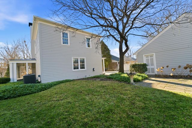 487 S East Street, Crown Point, IN 46307