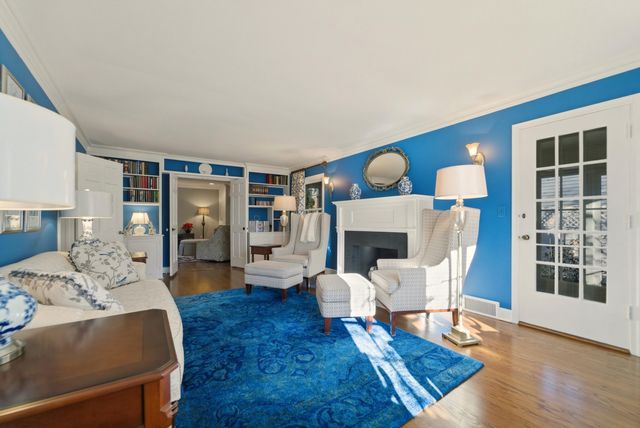 487 S East Street, Crown Point, IN 46307