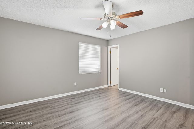 1816 SHANNON LAKE Drive, Middleburg, FL 32068