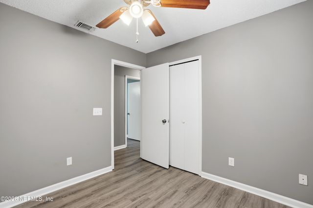 1816 SHANNON LAKE Drive, Middleburg, FL 32068