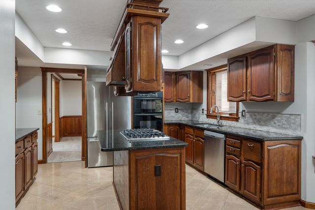 5164 Deerskin Drive, Westerville, OH 43081