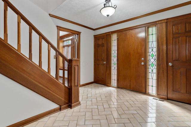 5164 Deerskin Drive, Westerville, OH 43081