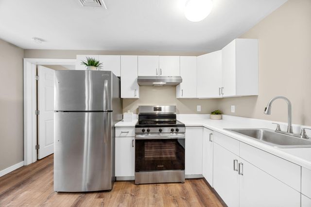 425 Main Street UNIT D, Chatham, MA 02633