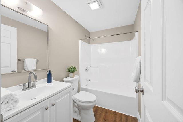 425 Main Street UNIT D, Chatham, MA 02633