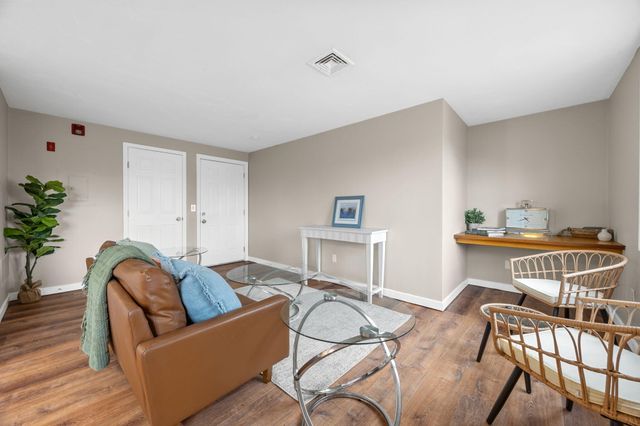 425 Main Street UNIT D, Chatham, MA 02633