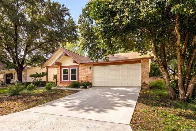 9446 Valley Rdg, San Antonio, TX 78250