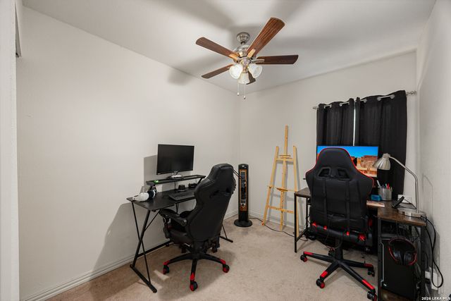9446 Valley Rdg, San Antonio, TX 78250