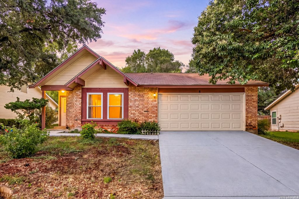 9446 Valley Rdg, San Antonio, TX 78250