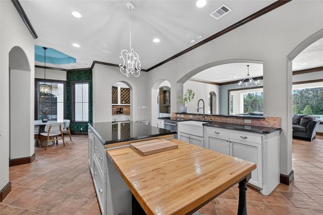 27515 Siandra Creek Lane, Spring, TX 77386