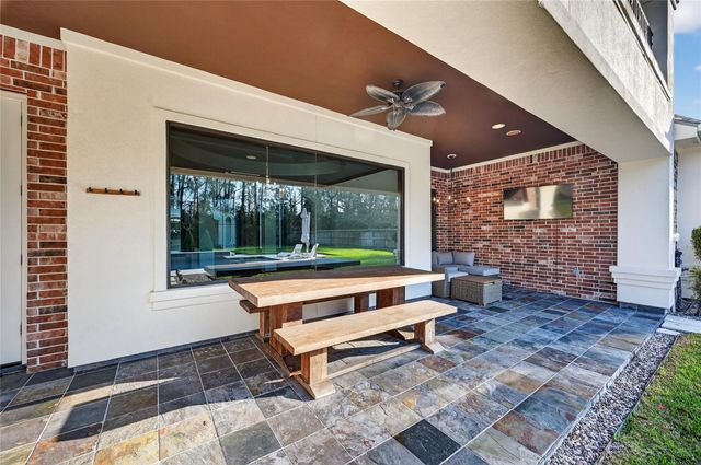 27515 Siandra Creek Lane, Spring, TX 77386