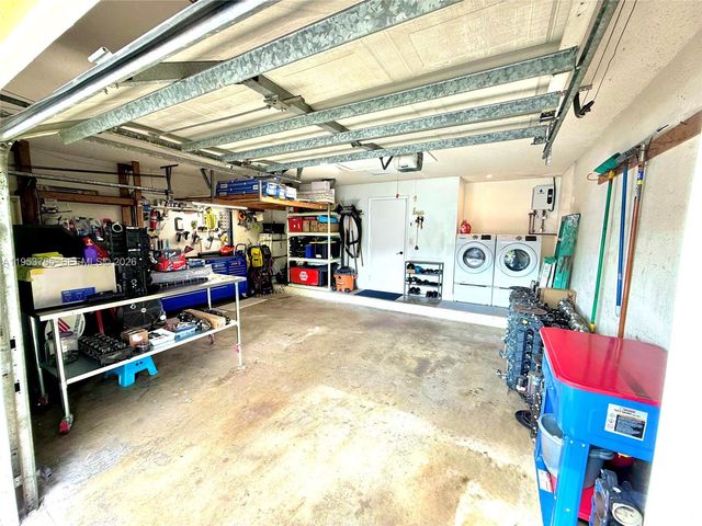 20775 NW 1st St, Pembroke Pines, FL 33029