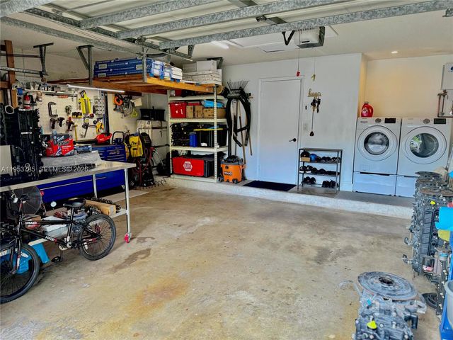 20775 NW 1st St, Pembroke Pines, FL 33029