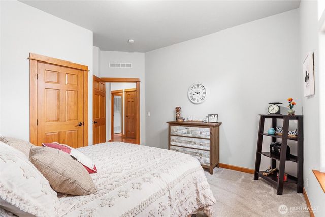 4915 Schwarzmiller Road, Lake Stevens, WA 98258