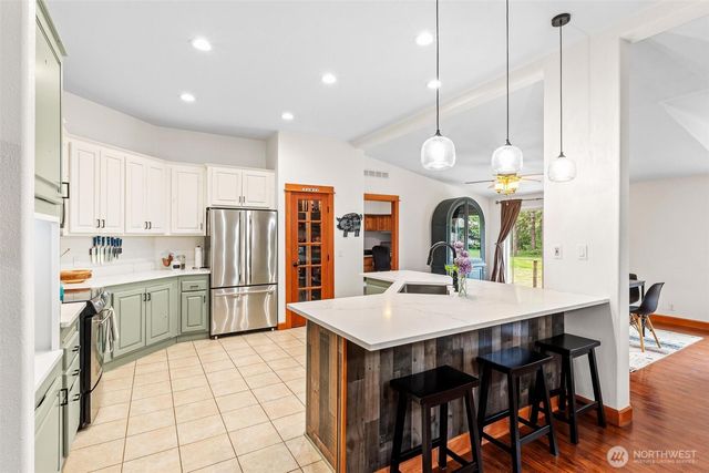 4915 Schwarzmiller Road, Lake Stevens, WA 98258
