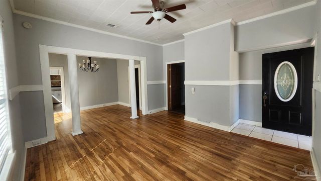 913 N 8th Ave, Pensacola, FL 32501