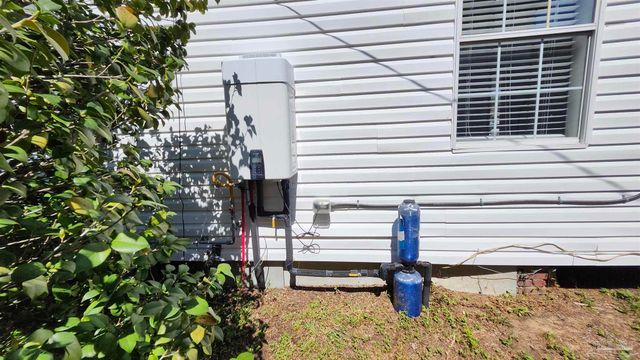 913 N 8th Ave, Pensacola, FL 32501