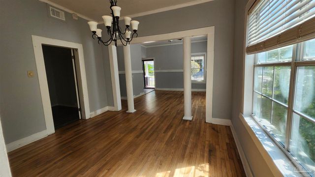 913 N 8th Ave, Pensacola, FL 32501