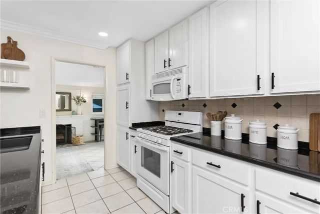 1235 W Cypress, Redlands, CA 92373