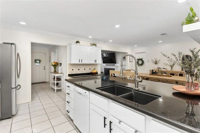 1235 W Cypress, Redlands, CA 92373