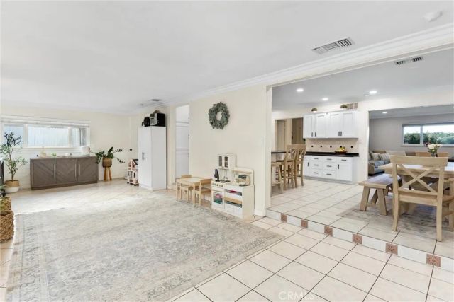 1235 W Cypress, Redlands, CA 92373