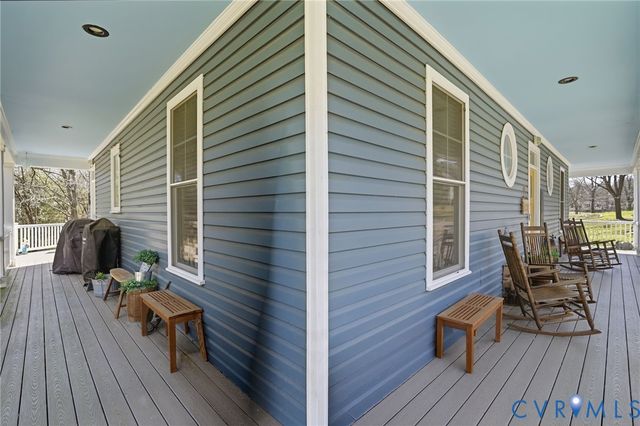 6207 Ruth Ln, Mineral, VA 23117