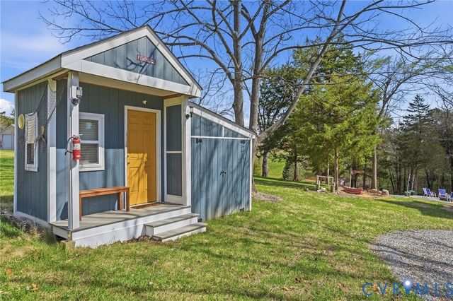 6207 Ruth Ln, Mineral, VA 23117