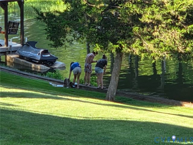 6207 Ruth Ln, Mineral, VA 23117