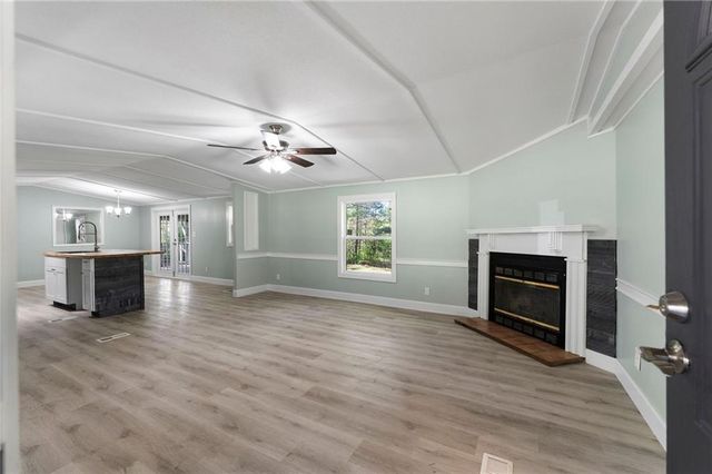 67 Fish Creek Road, Cedartown, GA 30125