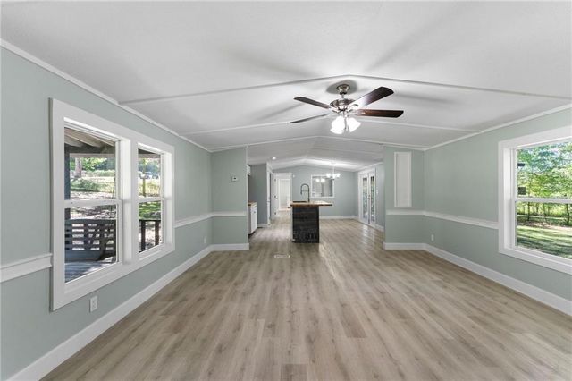 67 Fish Creek Road, Cedartown, GA 30125