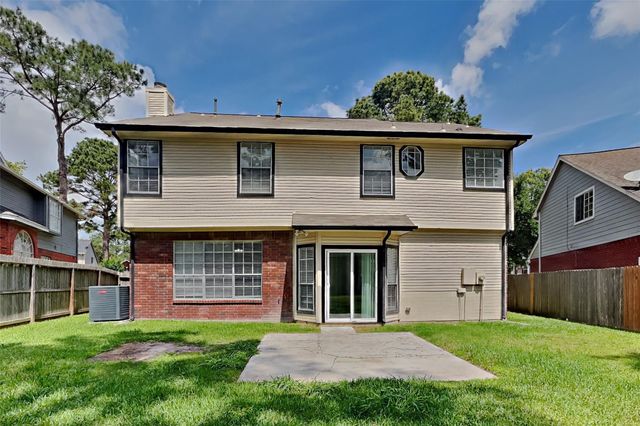 7918 Hidden Oaks Lane, Houston, TX 77095