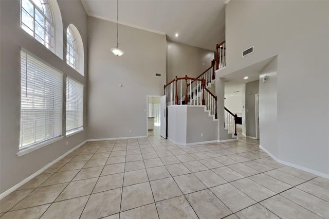 7918 Hidden Oaks Lane, Houston, TX 77095