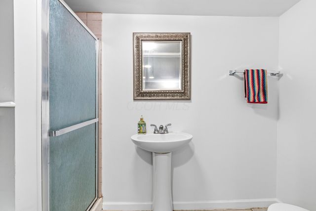 3795 Surrey Hill Place, Upper Arlington, OH 43220