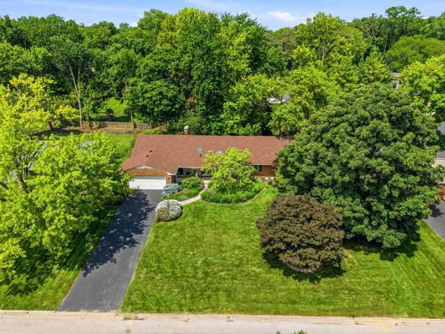 3795 Surrey Hill Place, Upper Arlington, OH 43220