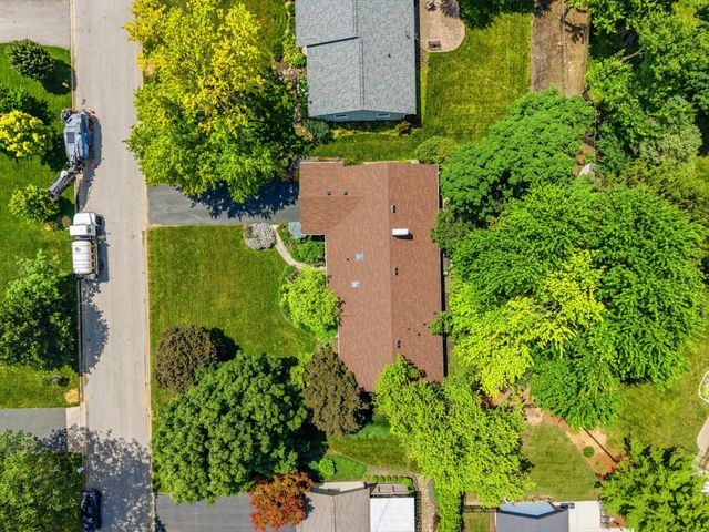 3795 Surrey Hill Place, Upper Arlington, OH 43220