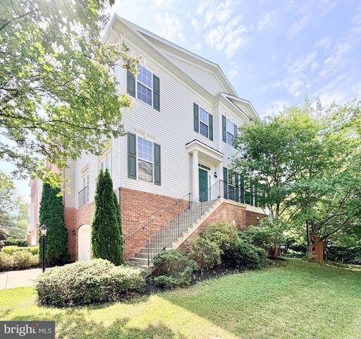 15925 GREYMILL MANOR DR, Haymarket, VA 20169