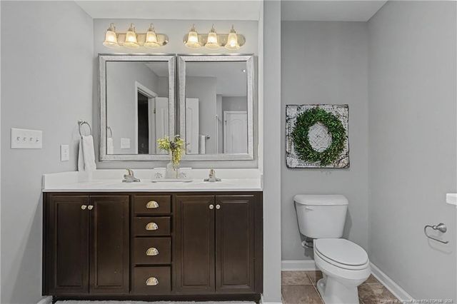 143 Ledgebrook Lane, Raeford, NC 28376