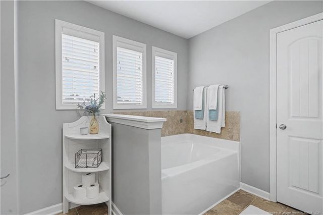 143 Ledgebrook Lane, Raeford, NC 28376