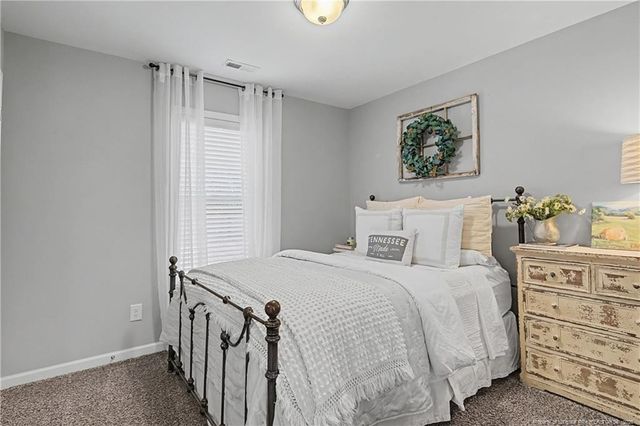 143 Ledgebrook Lane, Raeford, NC 28376