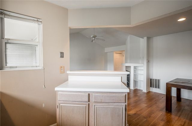 214 Waterfront Place 214, Centerville, OH 45458
