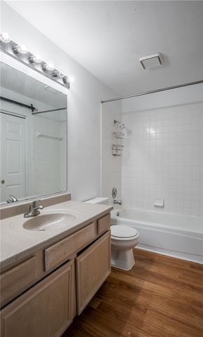214 Waterfront Place 214, Centerville, OH 45458