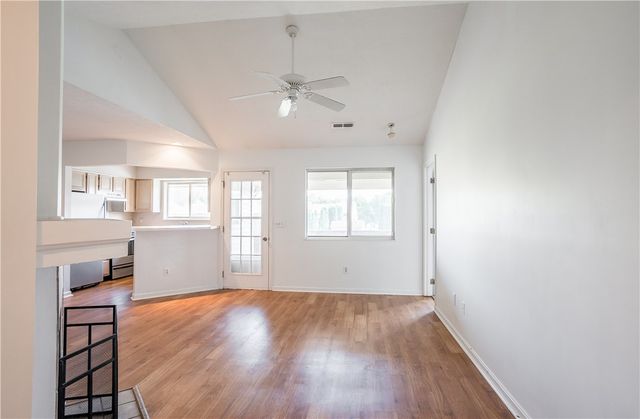 214 Waterfront Place 214, Centerville, OH 45458
