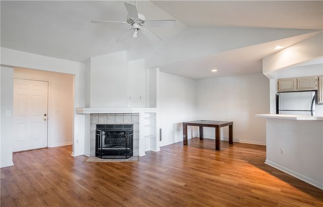 214 Waterfront Place 214, Centerville, OH 45458