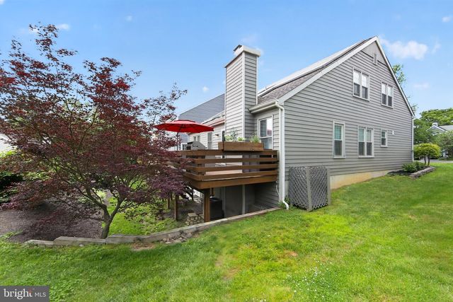 15 KILLDEER LN, Downingtown, PA 19335