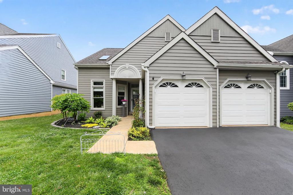 15 KILLDEER LN, Downingtown, PA 19335