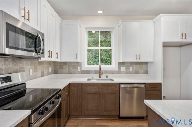 7605 Oster Dr, Henrico, VA 23227