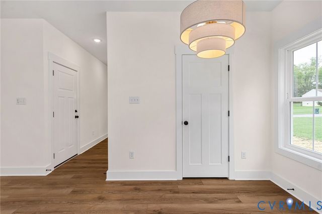 7605 Oster Dr, Henrico, VA 23227