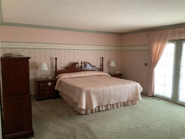 15681 Fieldcrest Court, Granger, IN 46530