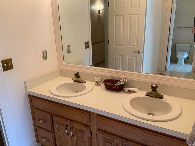 15681 Fieldcrest Court, Granger, IN 46530