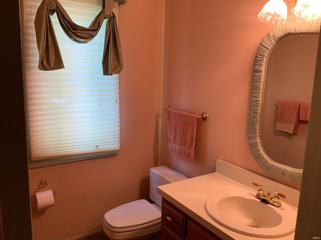 15681 Fieldcrest Court, Granger, IN 46530