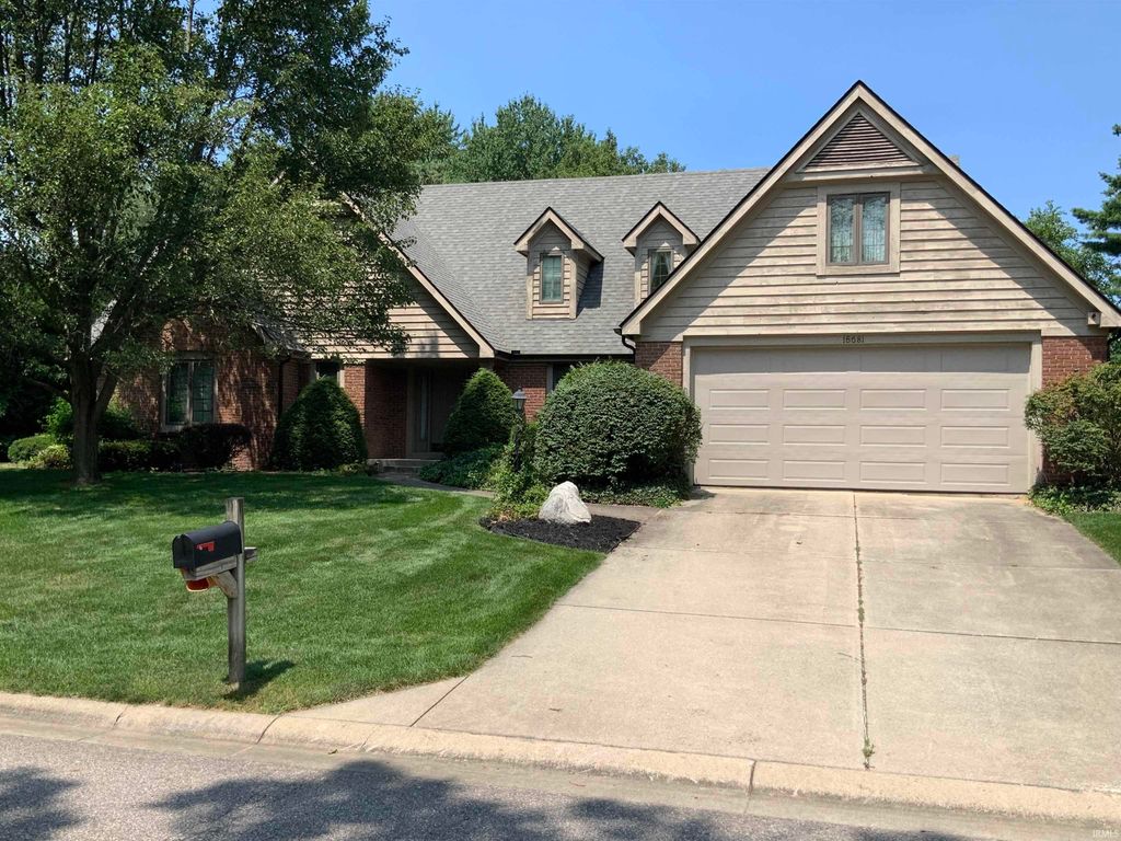 15681 Fieldcrest Court, Granger, IN 46530